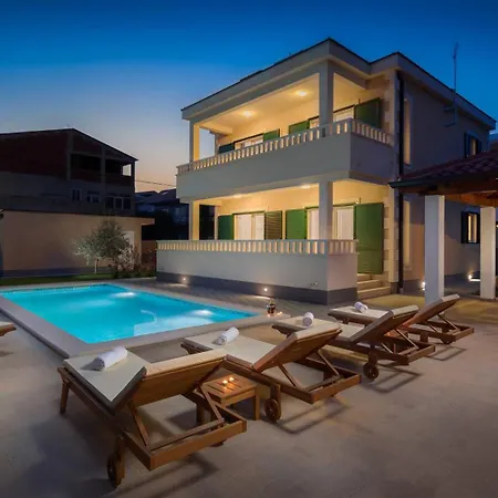 Rosa Ventorum With Private Pool Near Split Kaštela