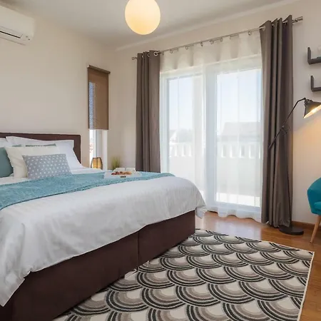 Rosa Ventorum With Private Pool Near Split *