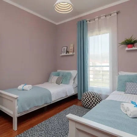 Rosa Ventorum With Private Pool Near Split