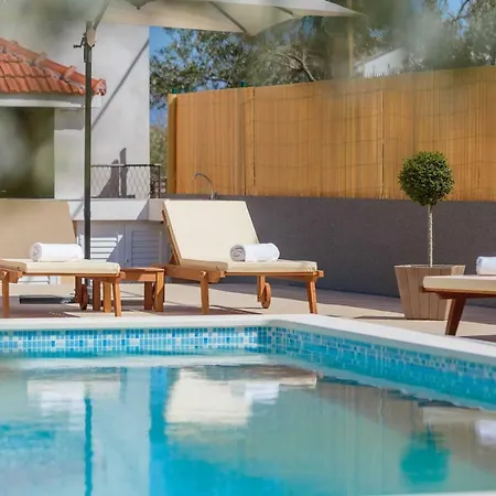 Villa Rosa Ventorum With Private Pool Near Split Kaštela