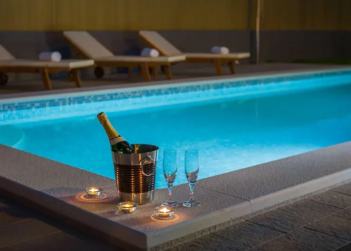 Rosa Ventorum With Private Pool Near Split Kaštela