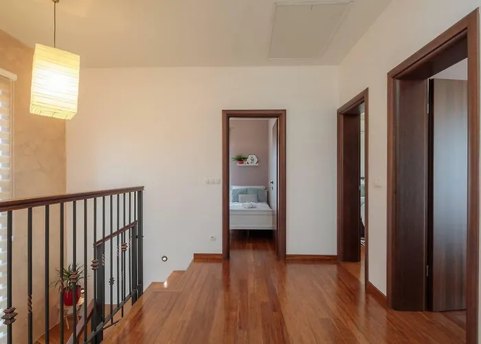 Rosa Ventorum With Private Pool Near Split Villa Kaštela